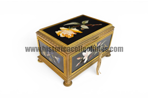 Cofanetto in Pietre Dure realizzato da Giovanni Ugolini, Firenze, circa 1880