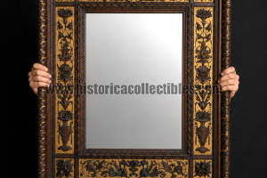 Frame carved and gilded walnut with mirror, Pietro Giusti for "Casa Reale Savoia" Turin, circa 1875